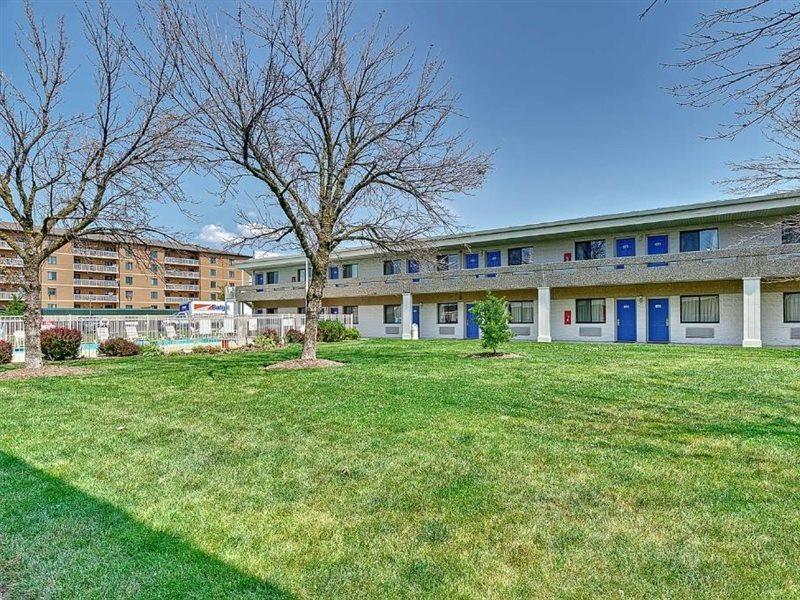 Motel 6-Villa Park, Il - Chicago West Εξωτερικό φωτογραφία